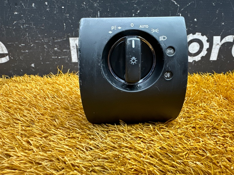 Переключатель света фар, 2000 рублей, Красноярск