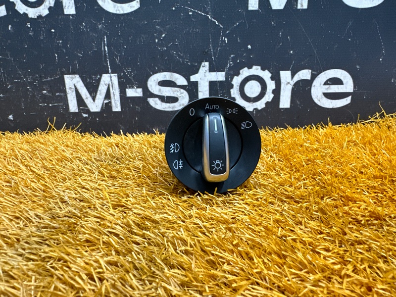 Переключатель света фар, 2000 рублей, Красноярск