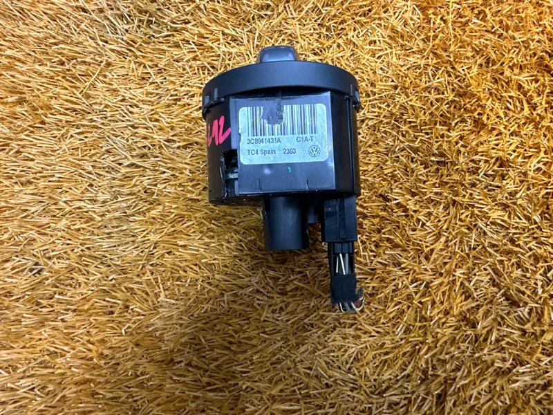 Переключатель света фар, 2000 рублей, Красноярск