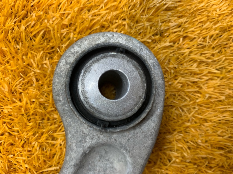 Рычаг подвески верхний, 2000 рублей, Красноярск