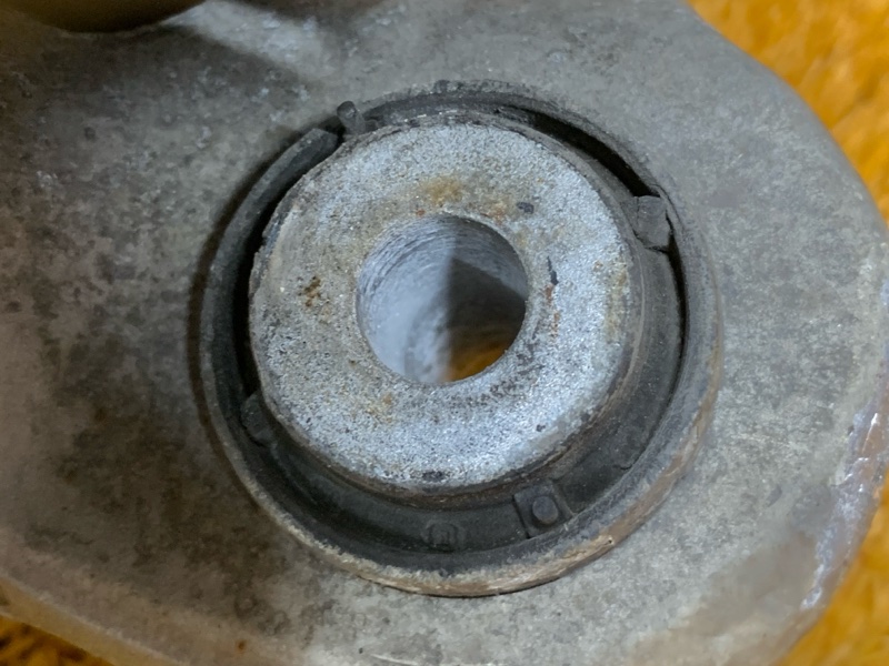 кулак поворотный, 1500 рублей, Красноярск