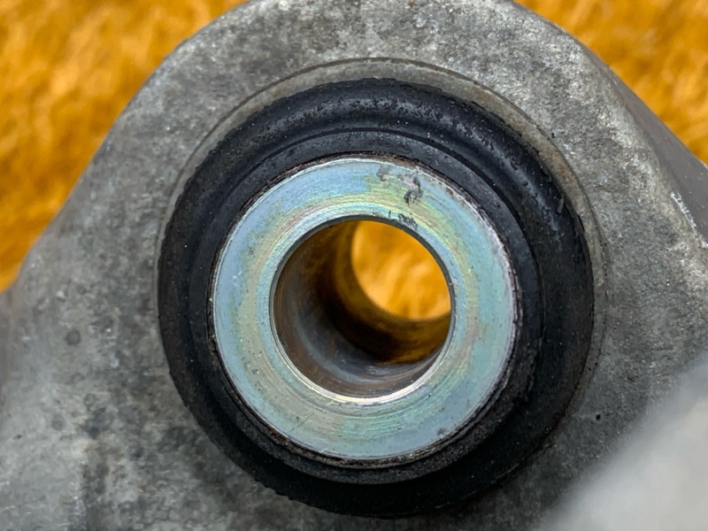 кулак поворотный, 1500 рублей, Красноярск