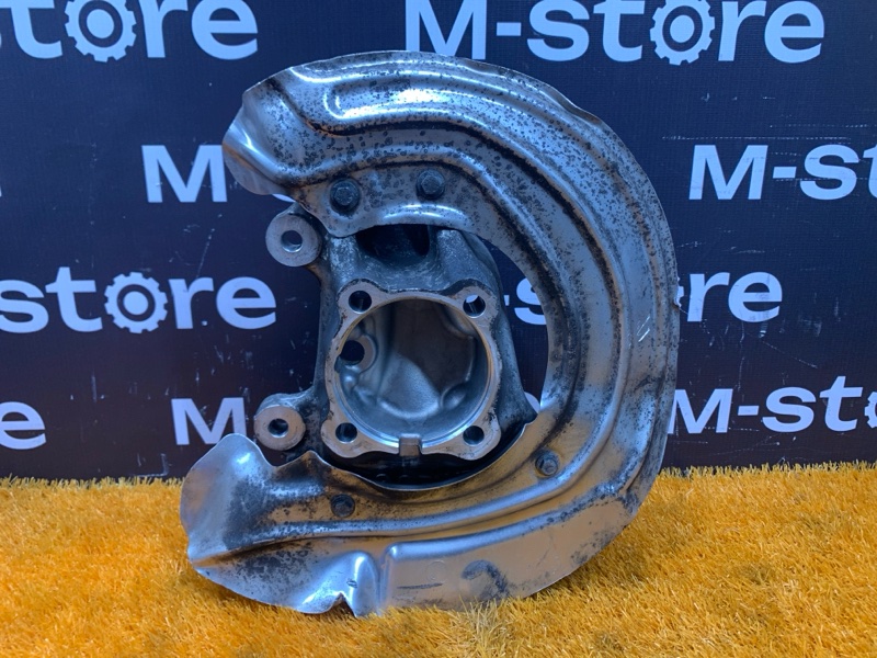 кулак поворотный, 1500 рублей, Красноярск