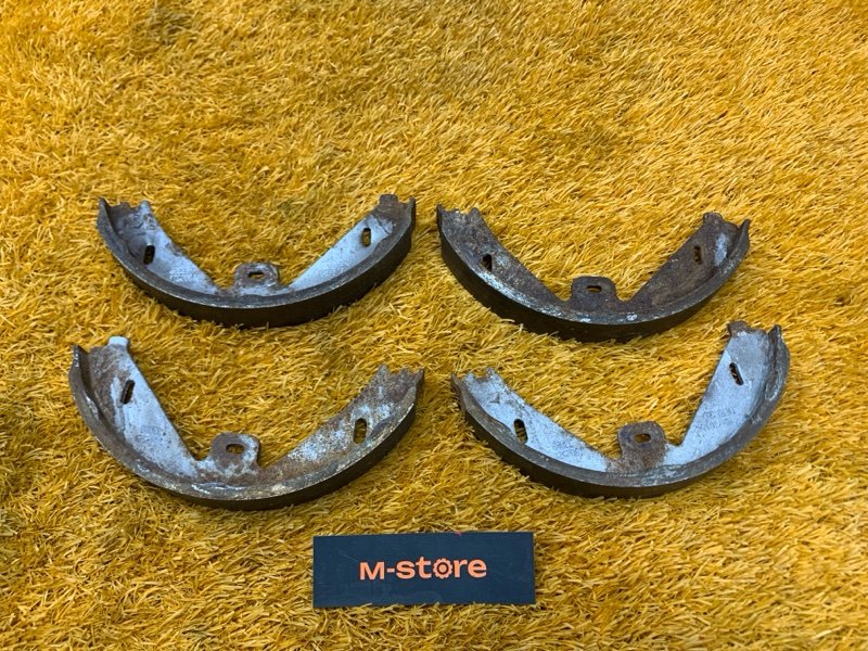 Колодки ручника, 1000 рублей, Красноярск