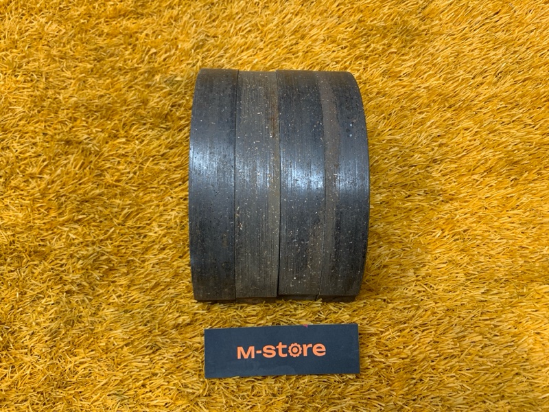 Колодки ручника, 1000 рублей, Красноярск