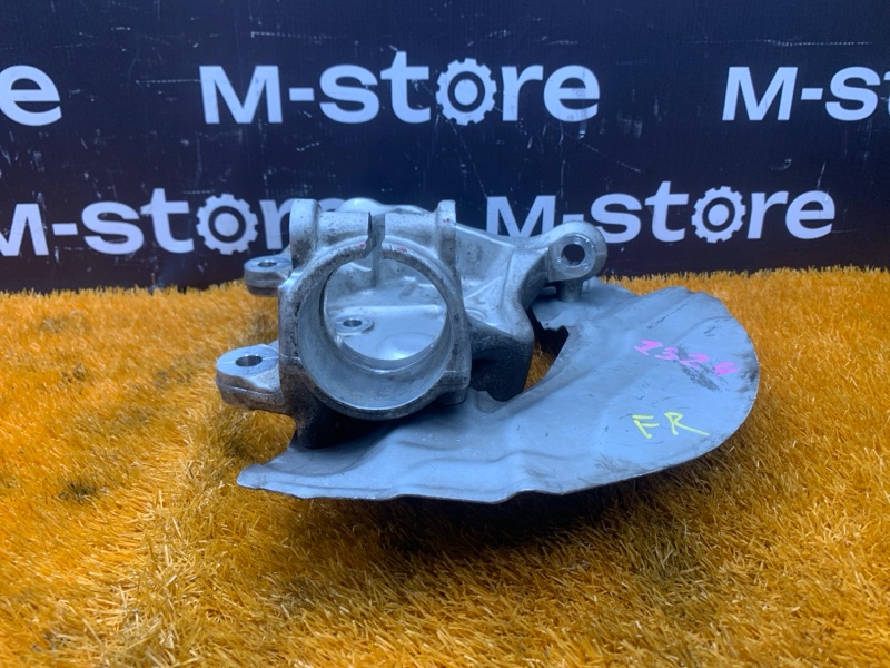 кулак поворотный, 500 рублей, Красноярск