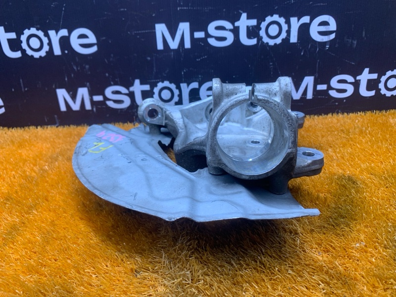 кулак поворотный, 500 рублей, Красноярск