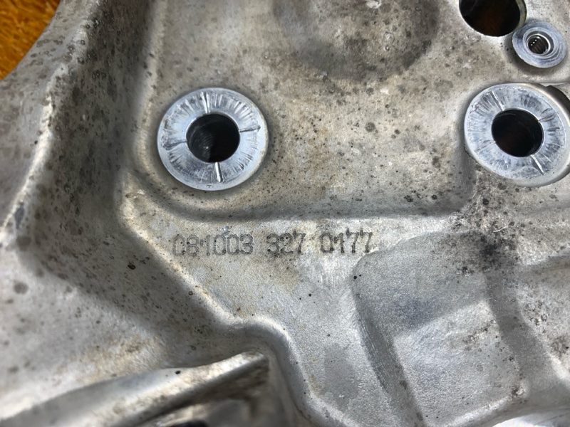 кулак поворотный, 500 рублей, Красноярск