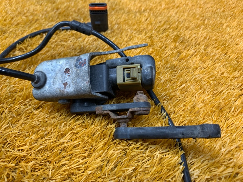 Датчик высоты дорожного просвета, 1000 рублей, Красноярск