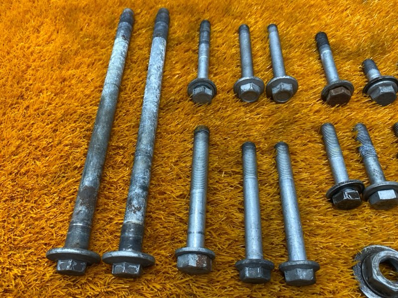 Болты и гайки задней подвески, 950 рублей, Красноярск