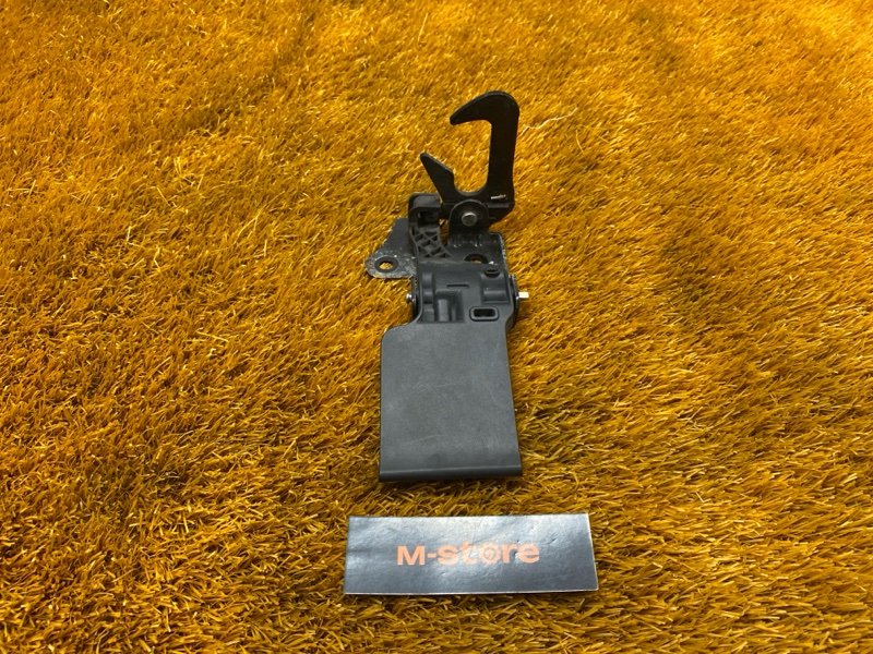 замок капота, 2500 рублей, Красноярск