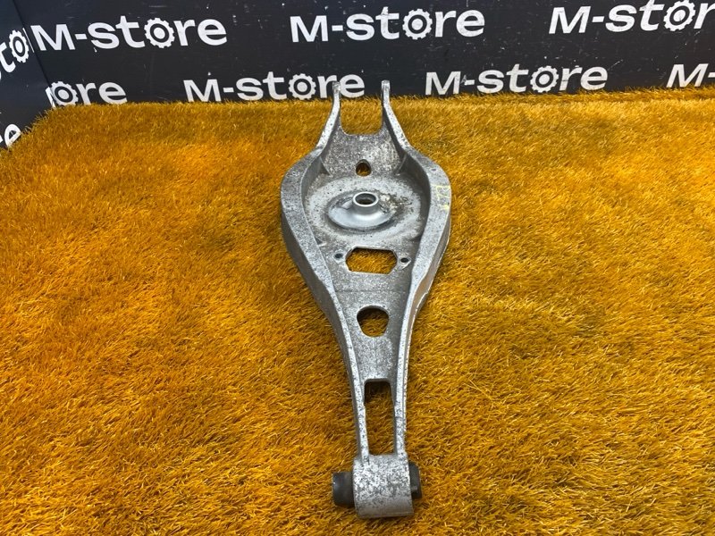 Рычаг подвески верхний, 500 рублей, Красноярск