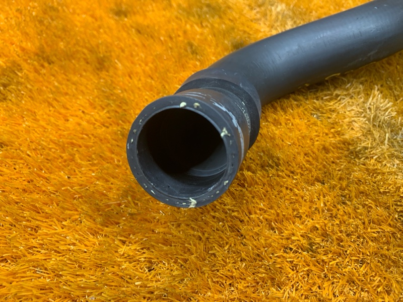 Патрубок радиатора нижний, 2500 рублей, Красноярск