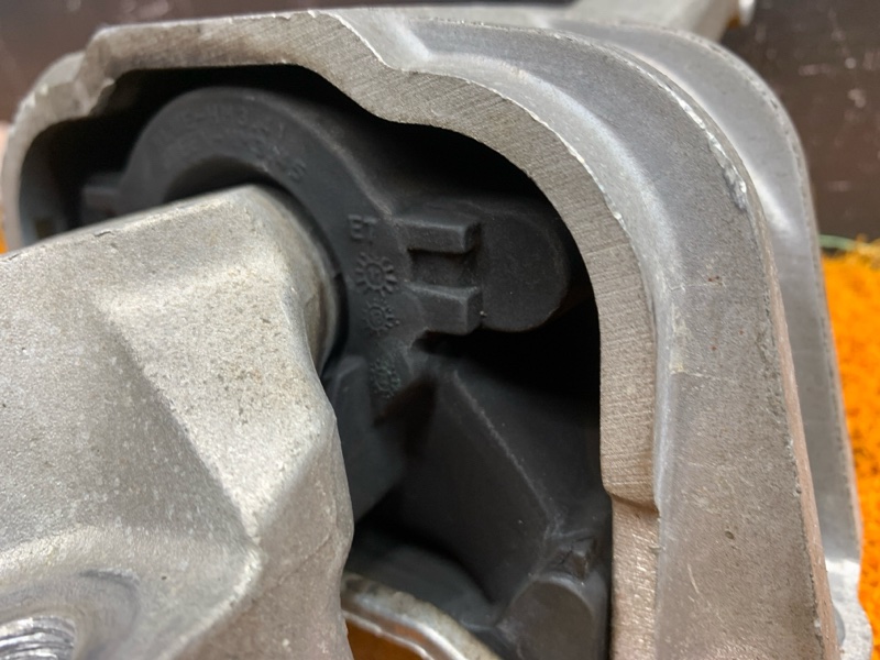 подушка двигателя, 4000 рублей, Красноярск