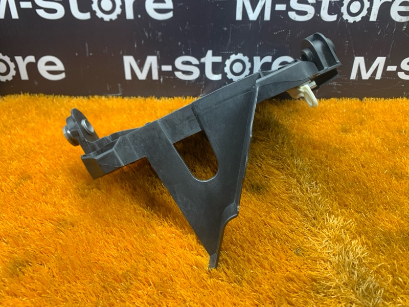 кронштейн фары, 4500 рублей, Красноярск