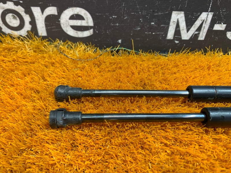 амортизатор багажника, 1000 рублей, Красноярск