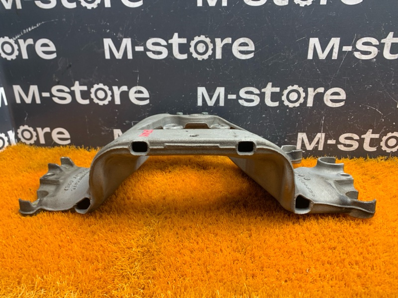 Кронштейн КПП, 500 рублей, Красноярск