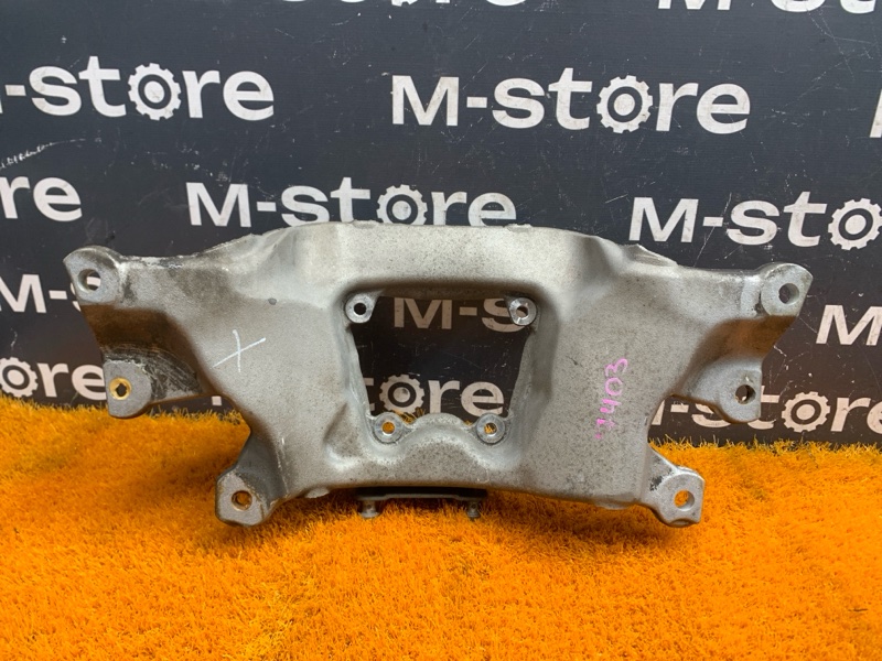 Кронштейн КПП, 500 рублей, Красноярск