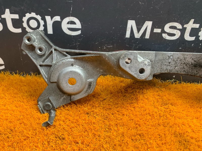 кронштейн редуктора, 1000 рублей, Красноярск