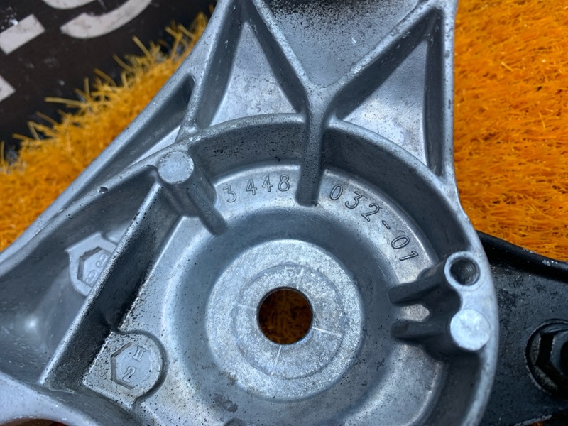 кронштейн редуктора, 1000 рублей, Красноярск