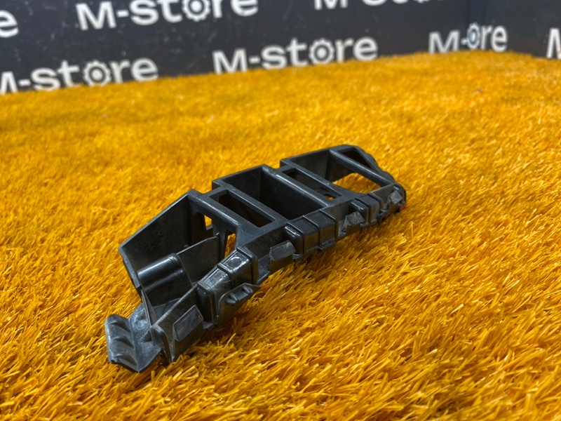 крепление бампера, 500 рублей, Красноярск