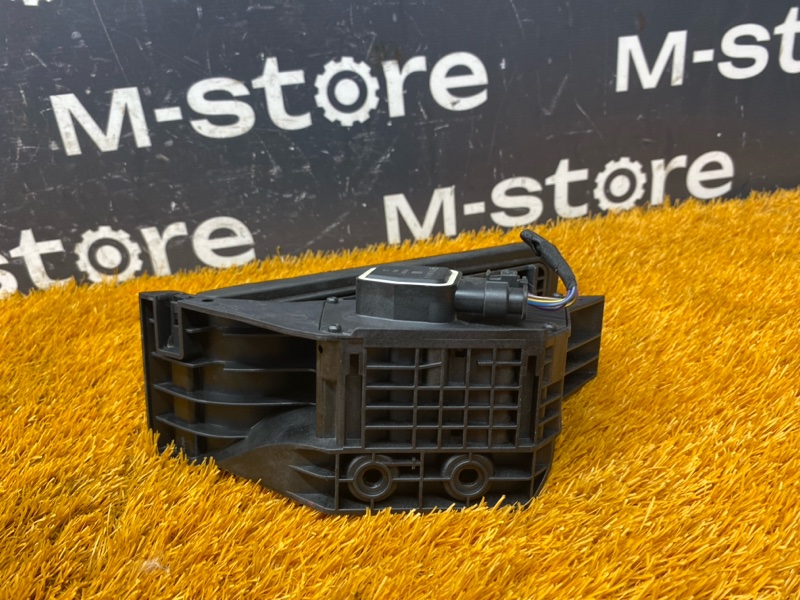 педаль газа, 1000 рублей, Красноярск