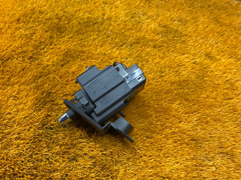 замок зажигания, 2000 рублей, Красноярск