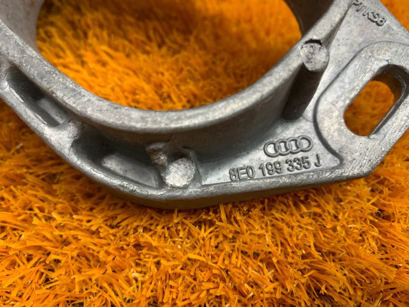 кронштейн, 800 рублей, Красноярск