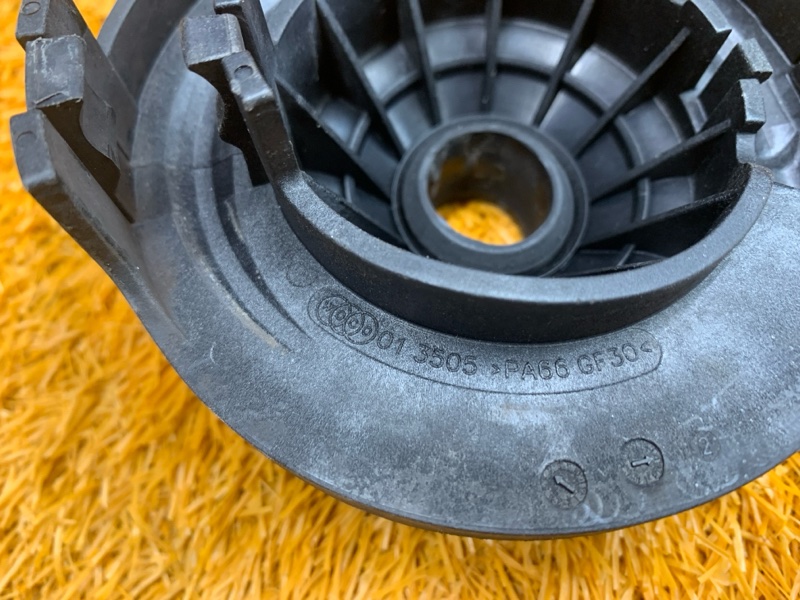 опора пружины, 800 рублей, Красноярск