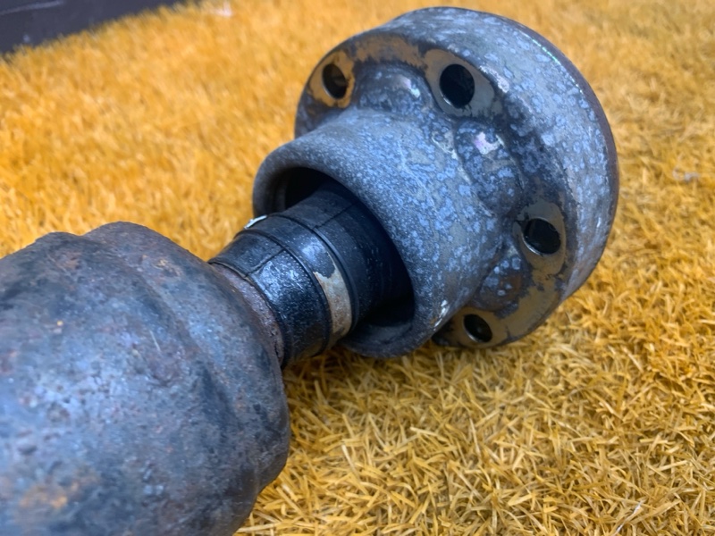 карданный вал, 19000 рублей, Красноярск