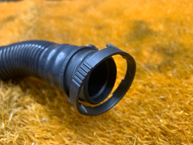 Патрубок картерных газов, 400 рублей, Красноярск