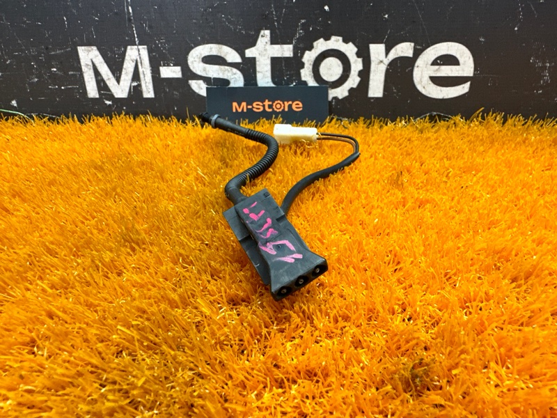 форсунка омывателя, 900 рублей, Красноярск