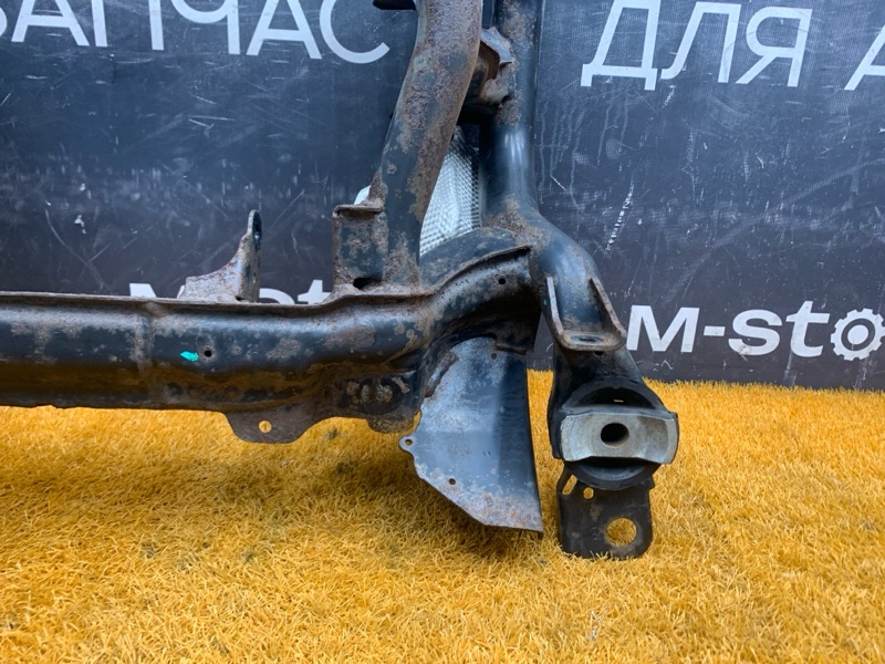 Балка поперечная (подрамник), 7500 рублей, Красноярск