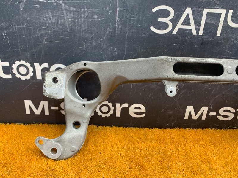 Кронштейн подушки двигателя, 900 рублей, Красноярск