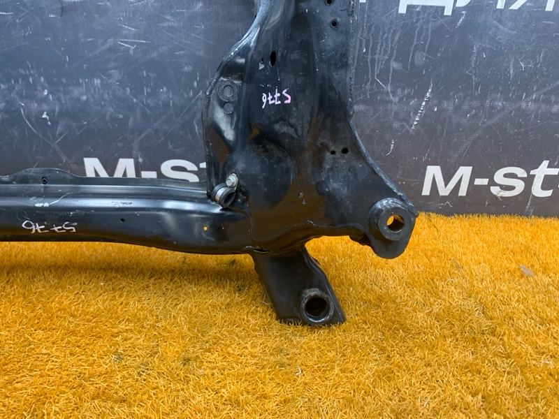 Балка поперечная (подрамник), 50000 рублей, Красноярск