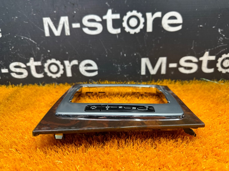 консоль селектора, 1000 рублей, Красноярск