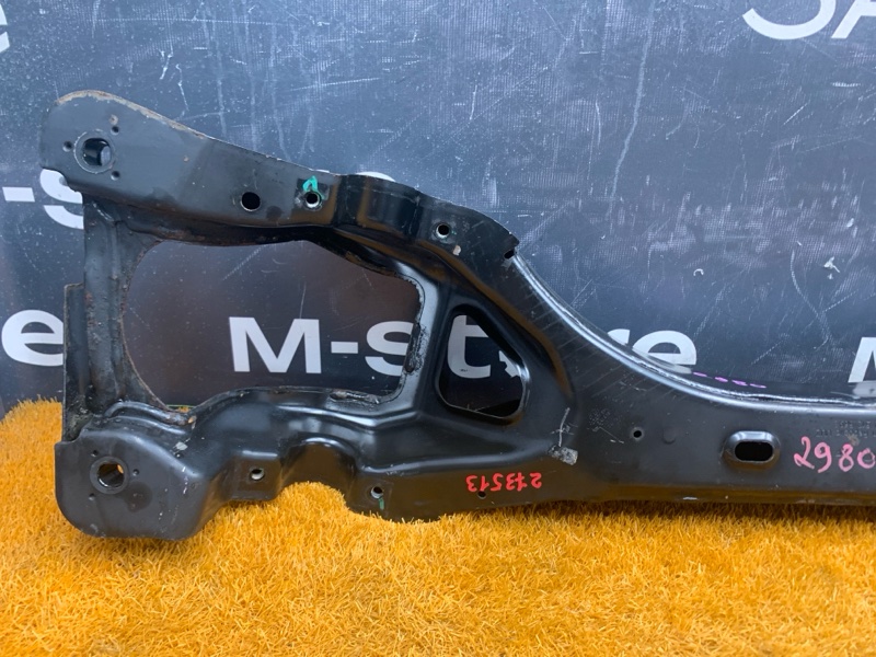 Балка поперечная (подрамник), 300 рублей, Красноярск