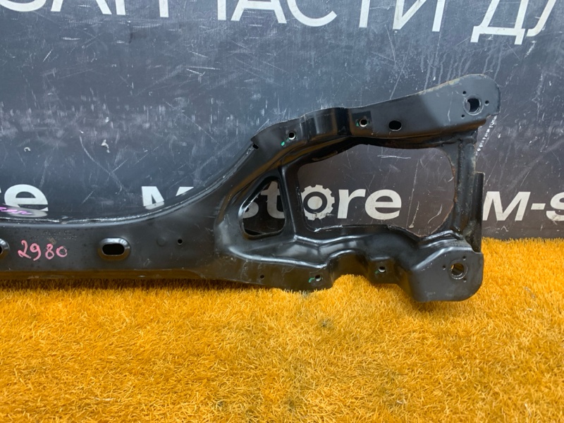 Балка поперечная (подрамник), 300 рублей, Красноярск