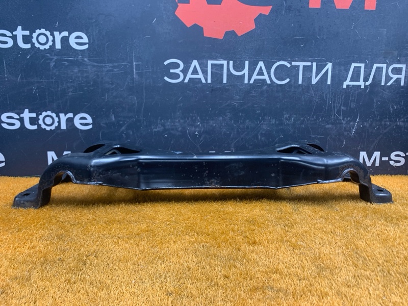 Балка поперечная (подрамник), 300 рублей, Красноярск