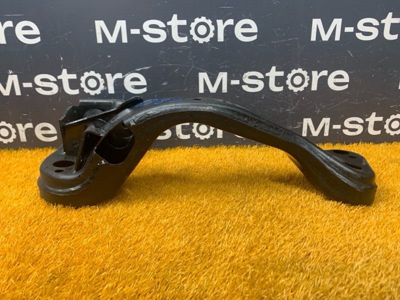 Кронштейн КПП, 500 рублей, Красноярск