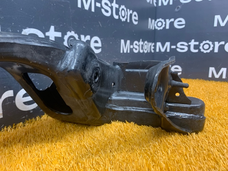 Кронштейн КПП, 500 рублей, Красноярск