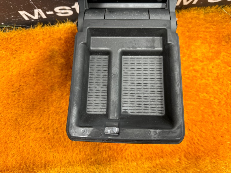 подлокотник, 2500 рублей, Красноярск