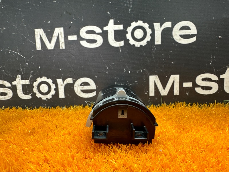 Кнопка управления подвеской, 1500 рублей, Красноярск