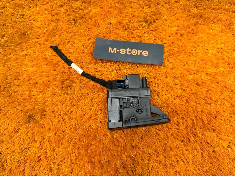 выключатель камеры заднего вида, 500 рублей, Красноярск