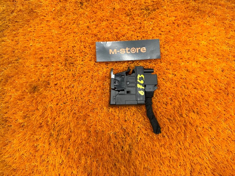 Кнопка стояночного тормоза, 300 рублей, Красноярск