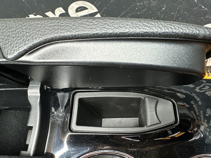 подлокотник, 12000 рублей, Красноярск