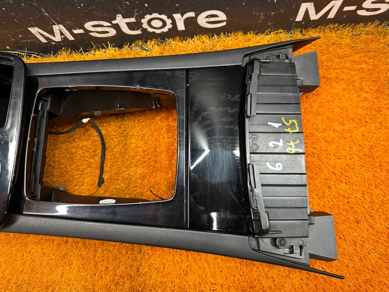 подлокотник, 12000 рублей, Красноярск