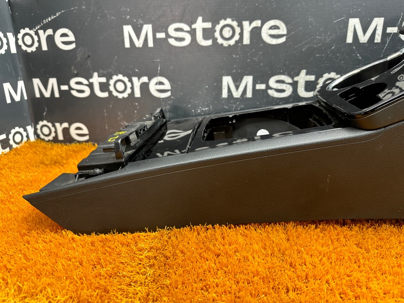 подлокотник, 12000 рублей, Красноярск