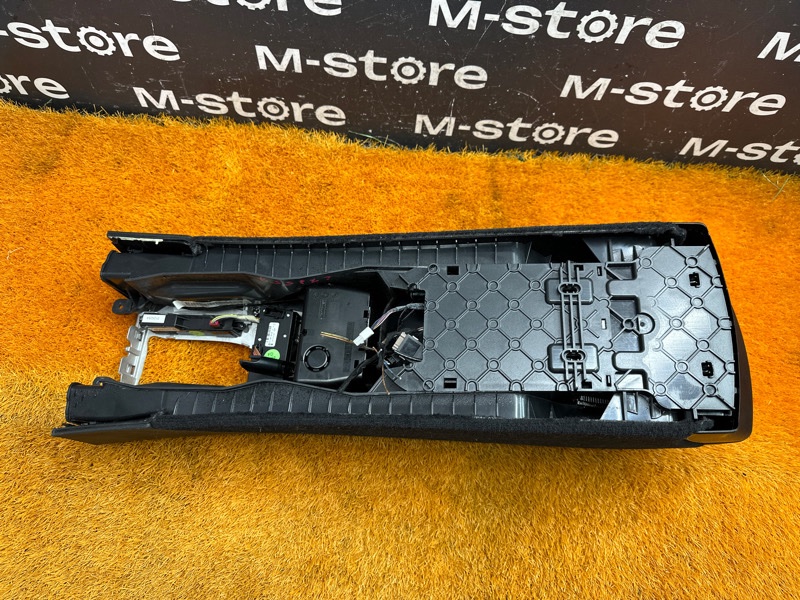 подлокотник, 5000 рублей, Красноярск