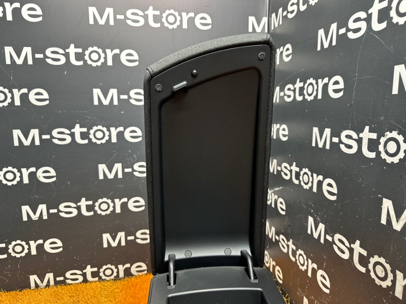 подлокотник, 2000 рублей, Красноярск